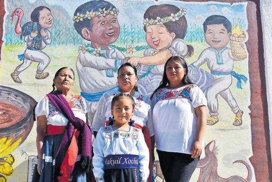 Día Internacional De La Lengua Materna: A Contracorriente, Luchan Por ...